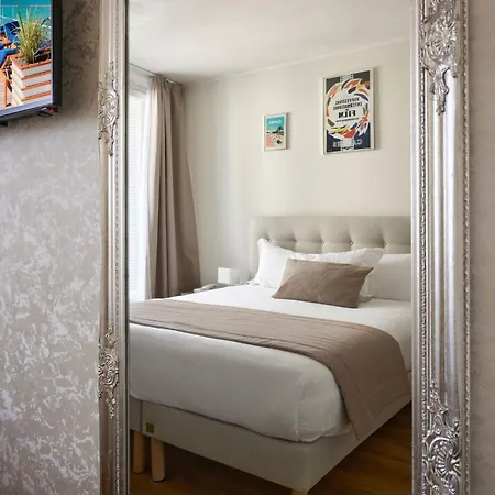 Des Congres Et Festivals Hotel 3*